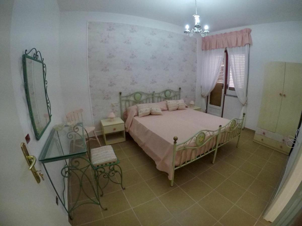 Camera Matrimoniale/Doppia con Letti Singoli con Bagno Privato